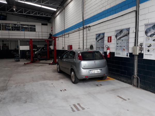 Mecânico de Automóveis