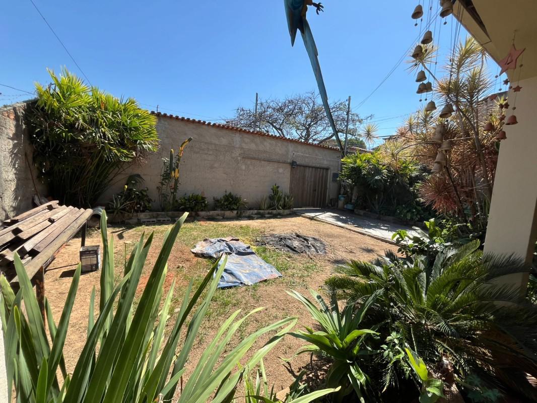 Casa, Pedra Azul, 3 Quartos, 0 Vaga, 4 Suítes