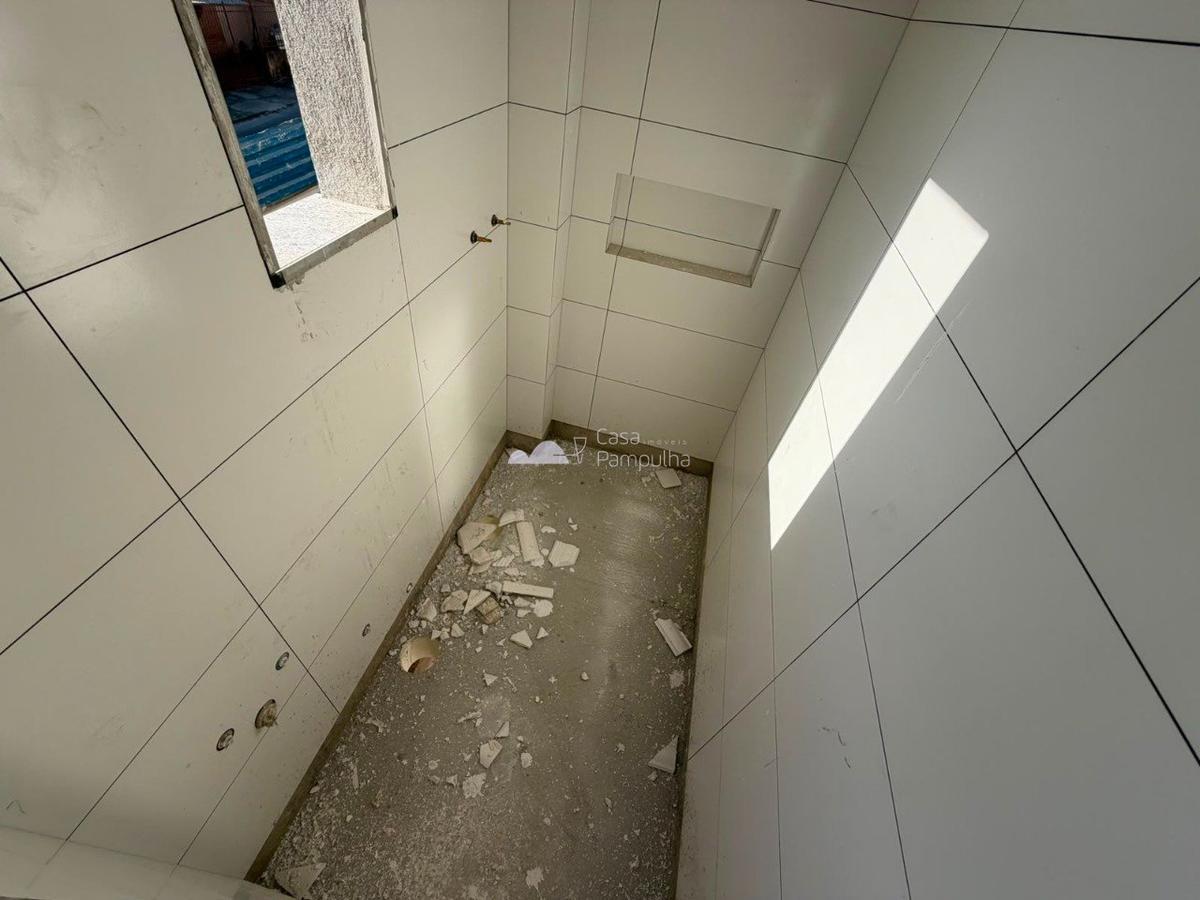 Casa, Itapoã, 2 Quartos, 1 Vaga, 2 Suítes