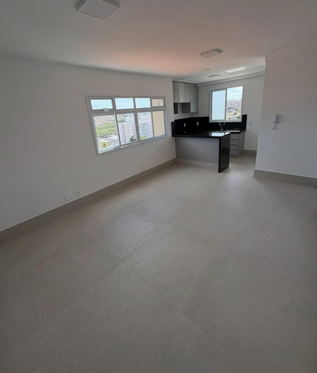 Apartamento, Esplanada, 2 Quartos, 1 Vaga, 1 Suíte