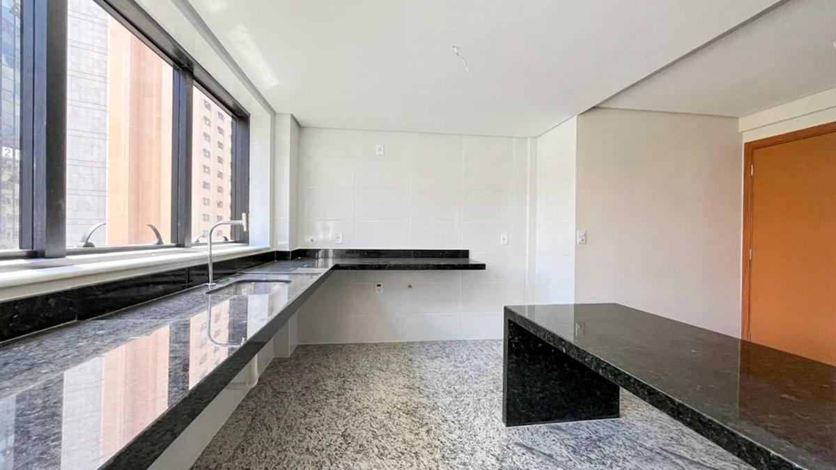 Apartamento, Lourdes, 2 Quartos, 1 Vaga, 1 Suíte