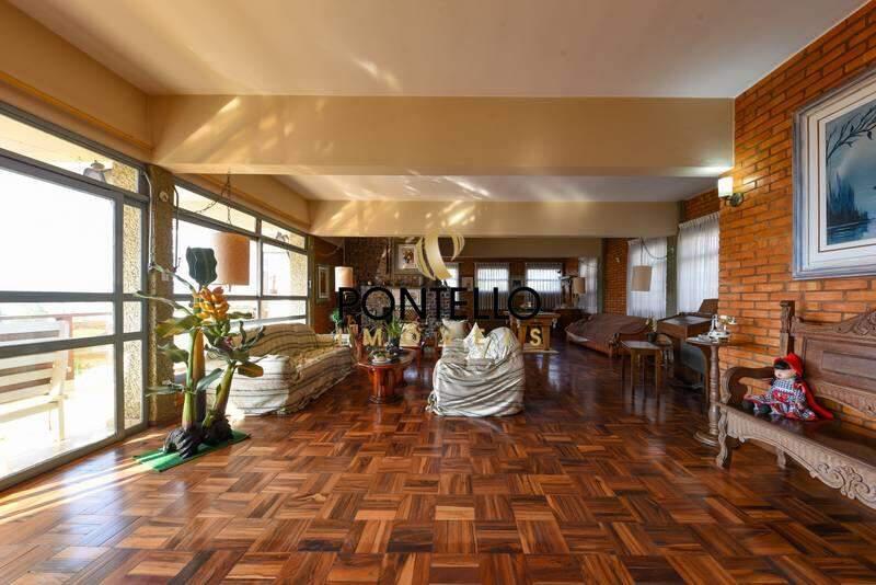 Casa, Santa Lúcia, 5 Quartos, 4 Vagas, 3 Suítes