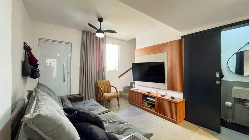 Casa, Castelo, 2 Quartos, 2 Vagas