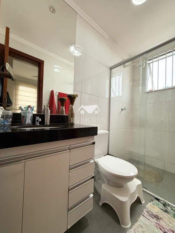 Apartamento, Tirol, 3 Quartos, 2 Vagas, 1 Suíte