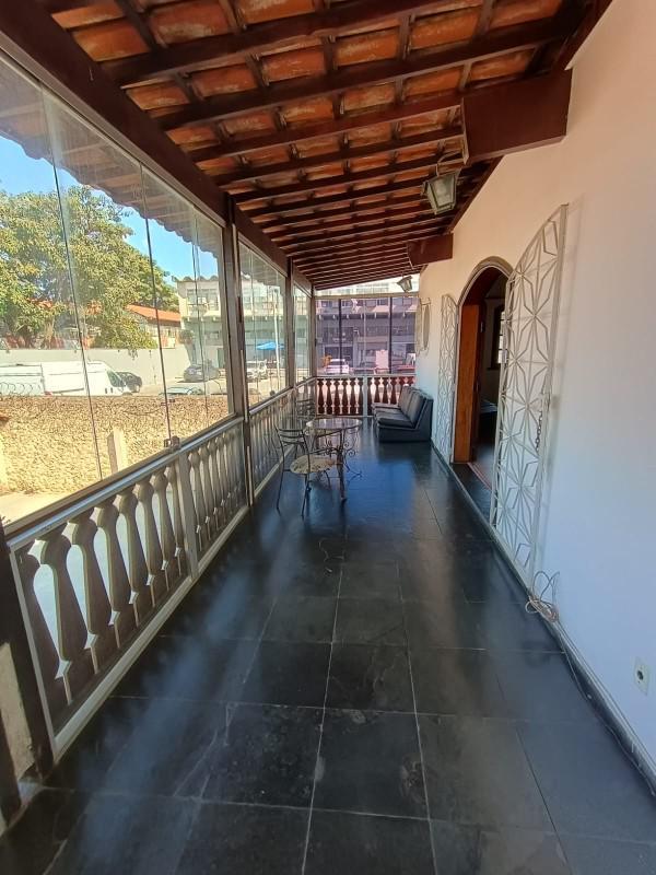 Casa, Itapoã, 4 Quartos, 10 Vagas, 2 Suítes