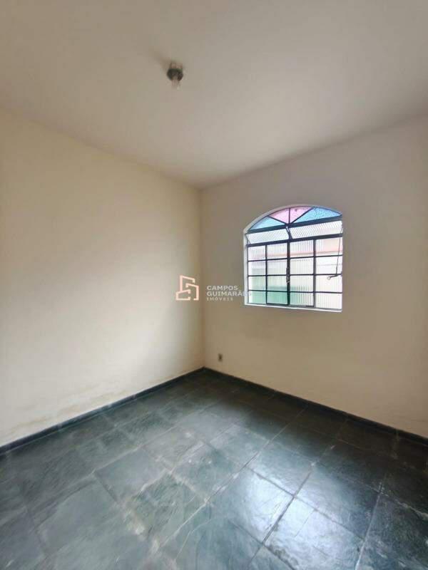 Casa, Bosque de Ibirité, 2 Quartos, 3 Vagas