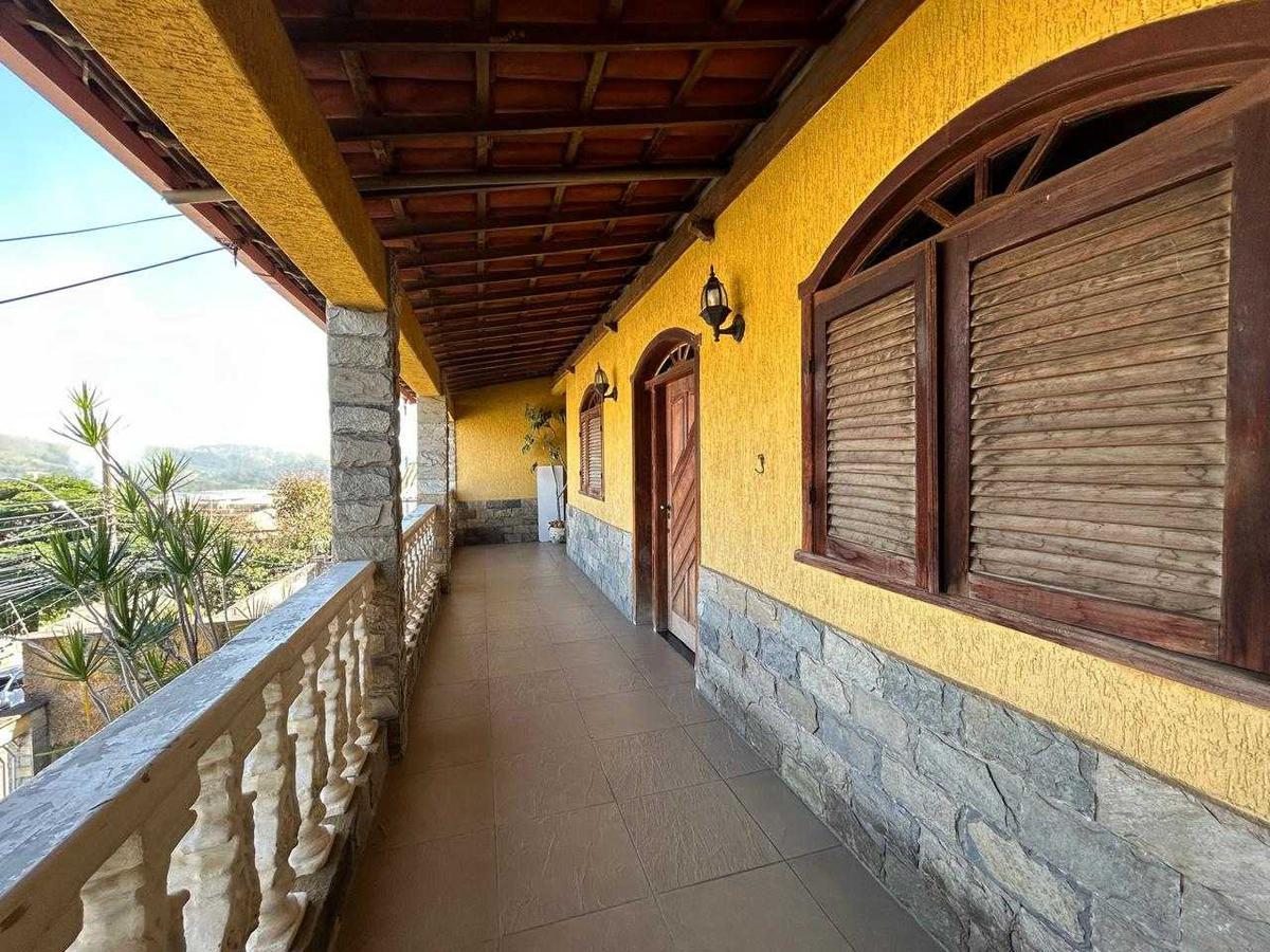 Casa, Canaã, 3 Quartos, 4 Vagas, 1 Suíte