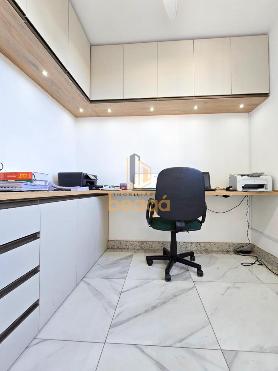Apartamento, Castelo, 3 Quartos, 1 Vaga, 1 Suíte