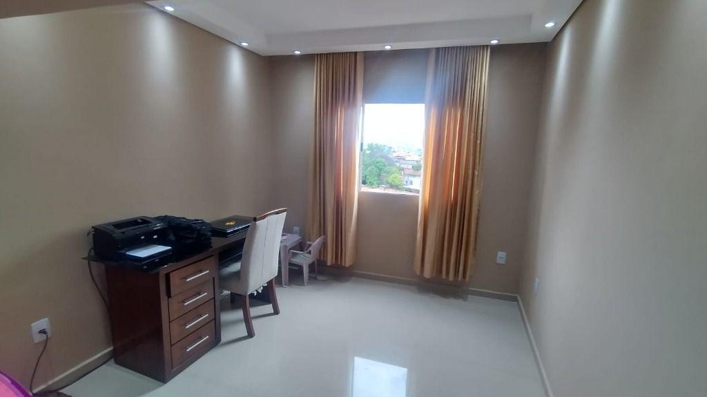 Casa, Alto do Cabral, 3 Quartos, 4 Vagas, 1 Suíte