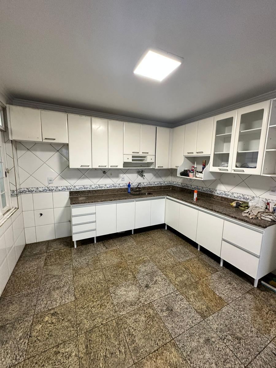 Casa, Jardim Atlântico, 4 Quartos, 10 Vagas, 2 Suítes