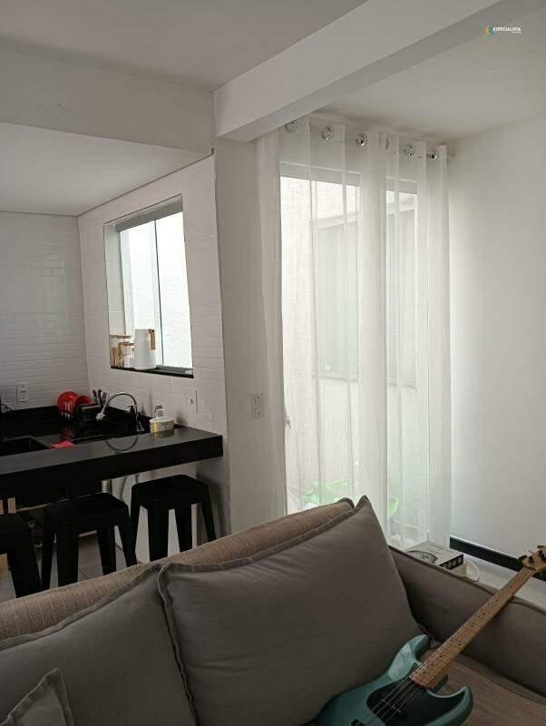 Apartamento, Liberdade, 2 Quartos, 0 Vaga