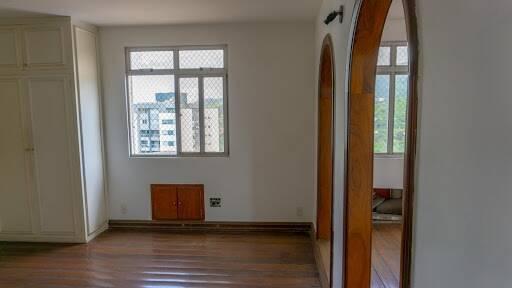Cobertura, Centro, 5 Quartos, 2 Vagas, 3 Suítes