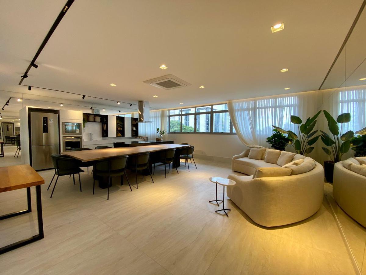 Apartamento, Funcionários, 3 Quartos, 2 Vagas, 3 Suítes