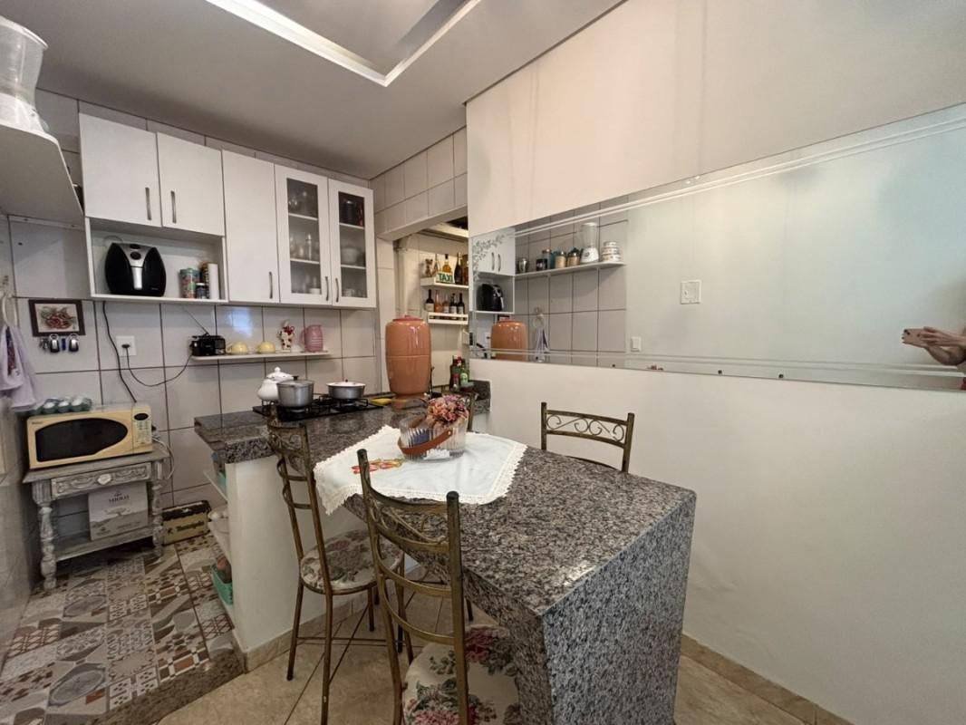 Casa, Planalto, 2 Quartos, 0 Vaga