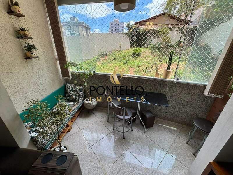 Apartamento, Sagrada Família, 3 Quartos, 1 Vaga