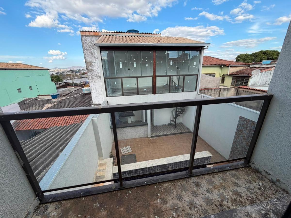 Casa, Vera Cruz, 3 Quartos, 2 Vagas, 1 Suíte