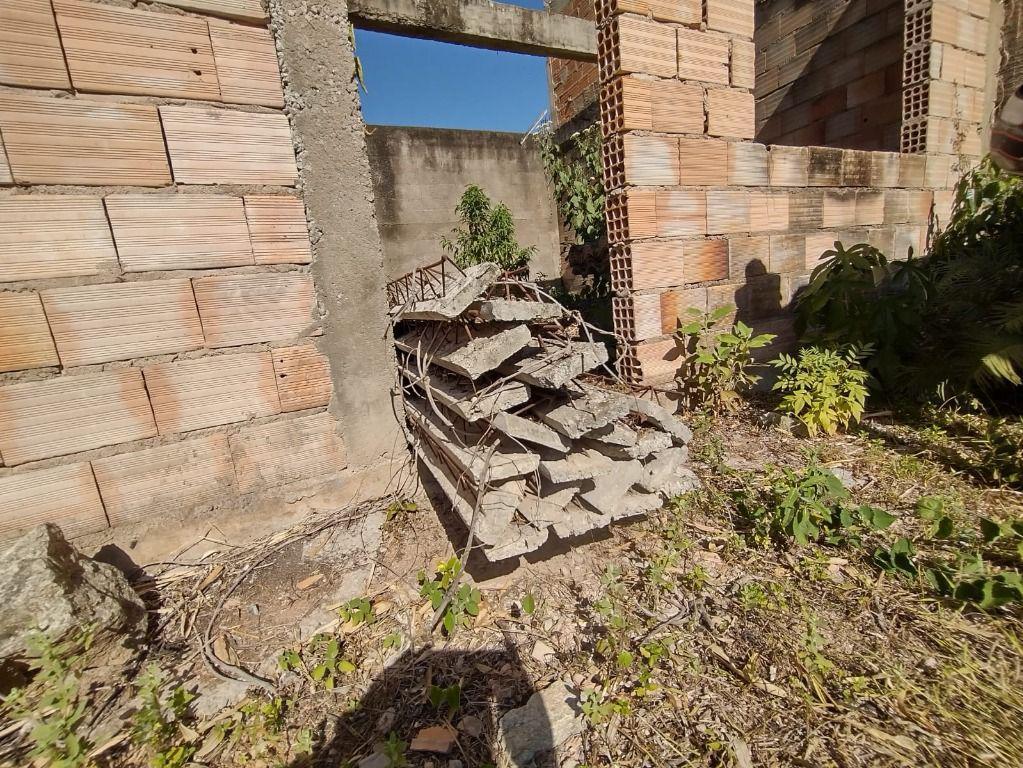 Lote, Centro, 0 Quarto, 0 Vaga