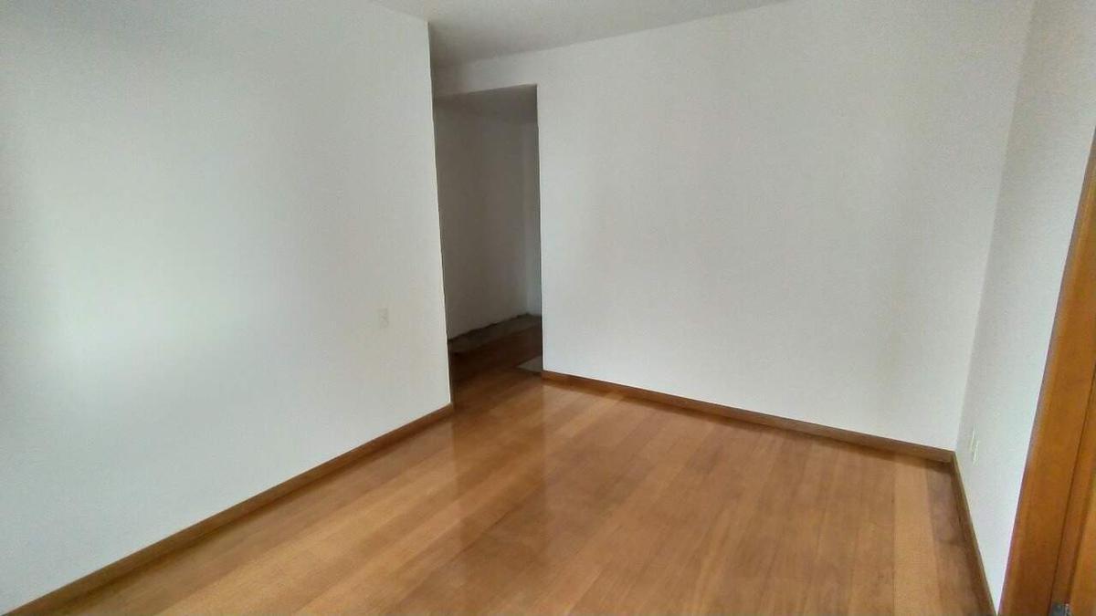 Cobertura, Buritis, 4 Quartos, 5 Vagas, 1 Suíte