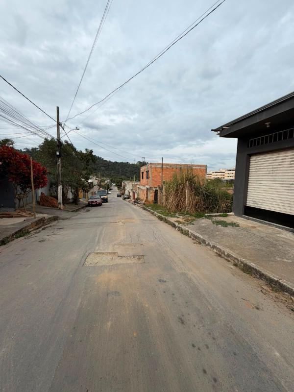 Andar, Castanheira, 0 Quarto, 0 Vaga