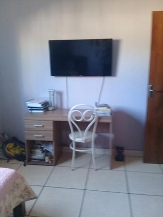 Casa, Europa, 4 Quartos, 3 Vagas, 1 Suíte