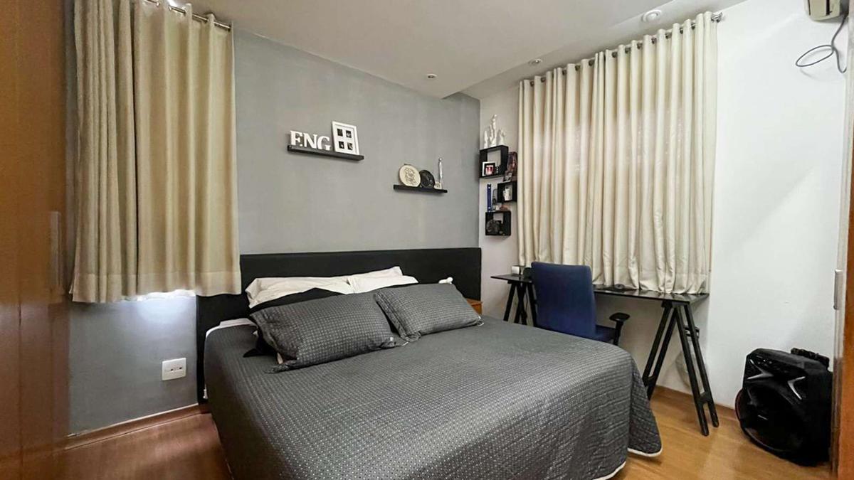 Casa, Paquetá, 4 Quartos, 5 Vagas, 2 Suítes
