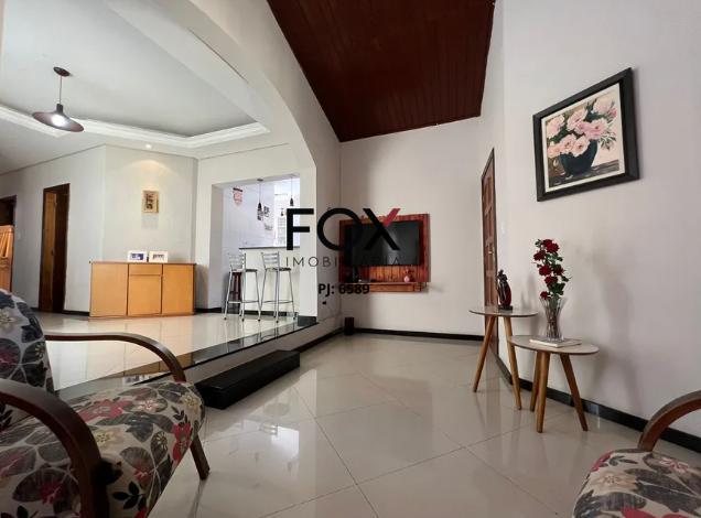 Casa, Planalto, 2 Quartos, 3 Vagas, 2 Suítes