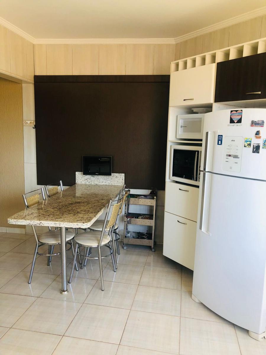 Casa, Parque Urupês, 4 Quartos, 2 Vagas, 1 Suíte