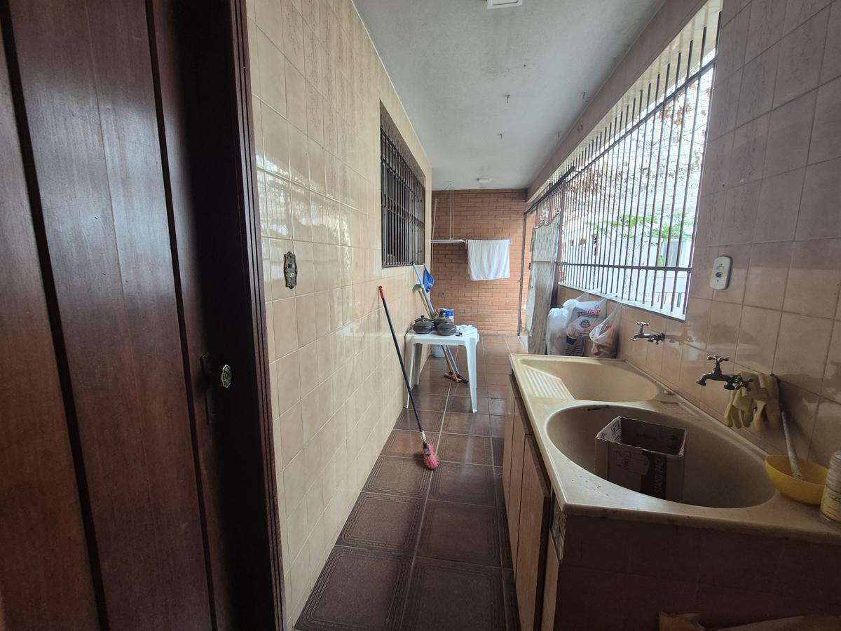 Casa, Jardim América, 5 Quartos, 3 Vagas, 1 Suíte