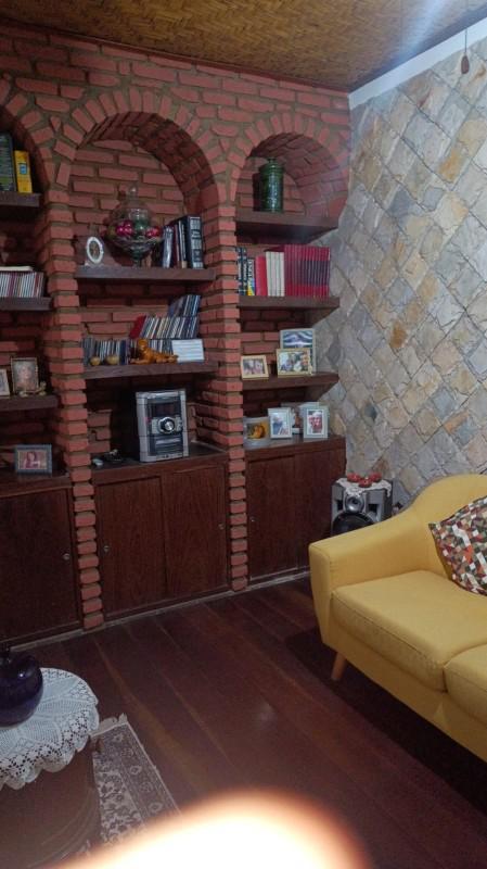 Casa, Alípio de Melo, 4 Quartos, 2 Vagas, 2 Suítes
