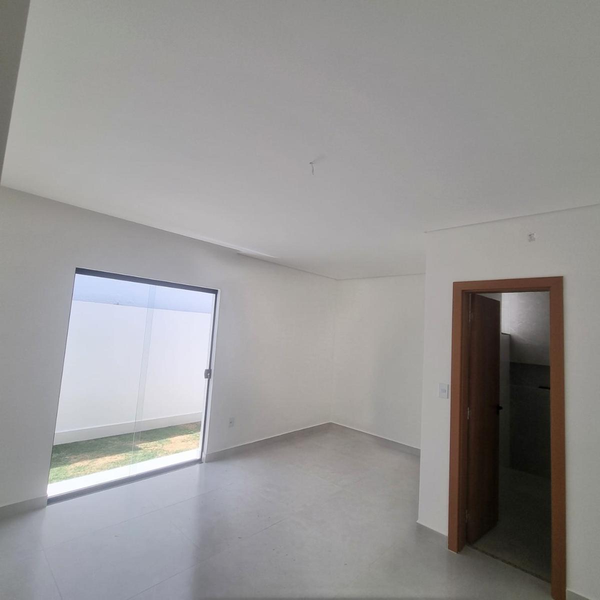 Casa, Planalto, 3 Quartos, 3 Vagas, 1 Suíte