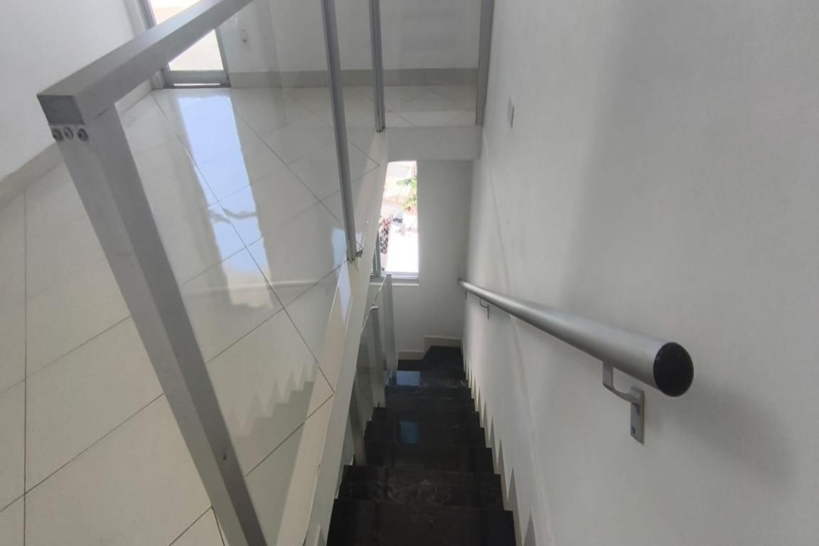 Cobertura, Santa Cruz, 3 Quartos, 2 Vagas, 1 Suíte