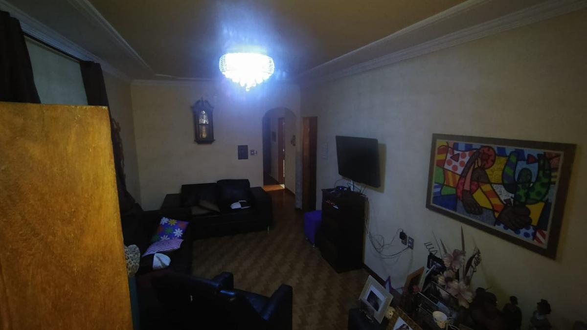 Casa, Nacional, 4 Quartos, 2 Vagas, 1 Suíte