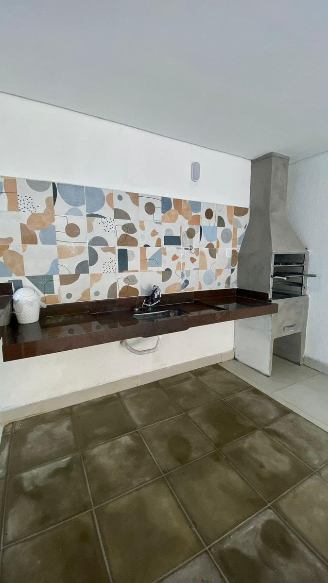 Casa, Bom Retiro, 4 Quartos, 2 Vagas, 1 Suíte