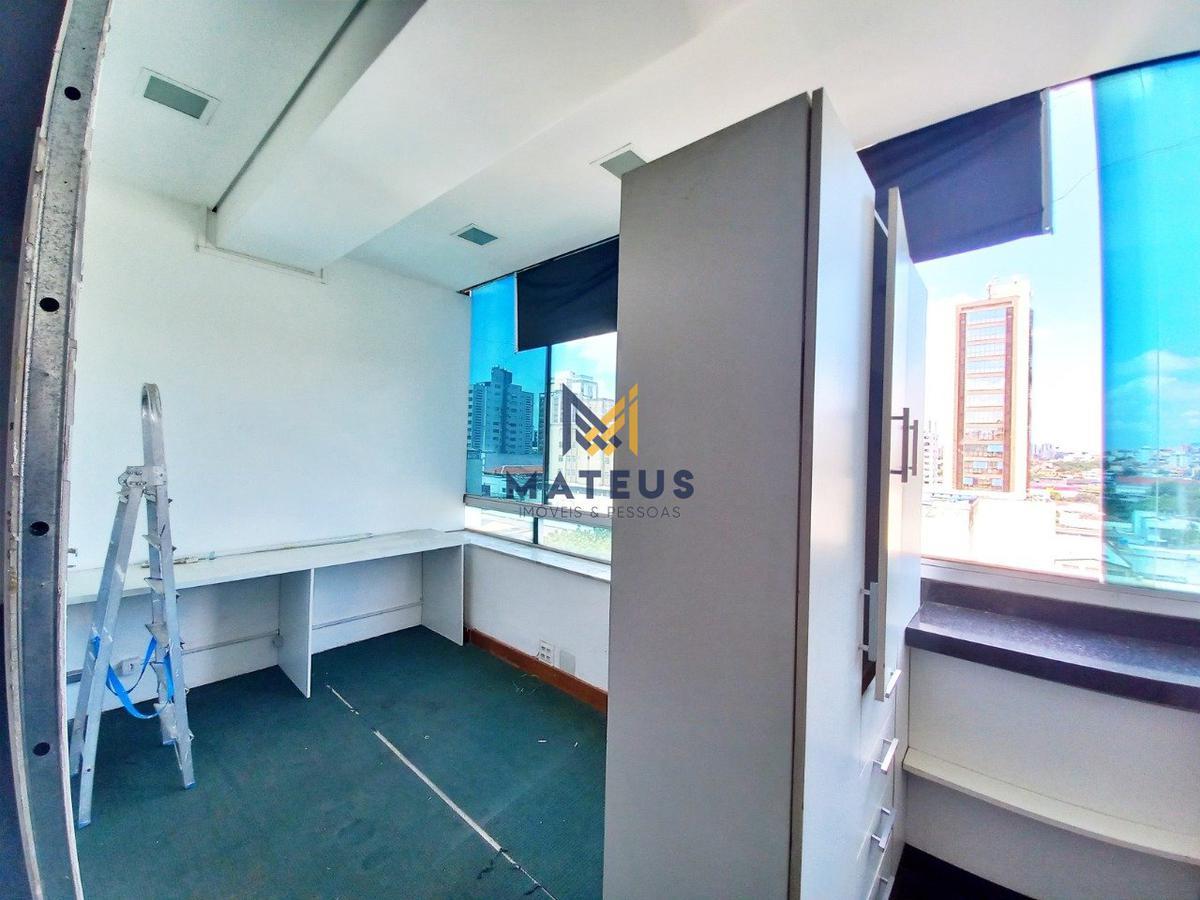 Sala, Barro Preto, 0 Quarto, 0 Vaga