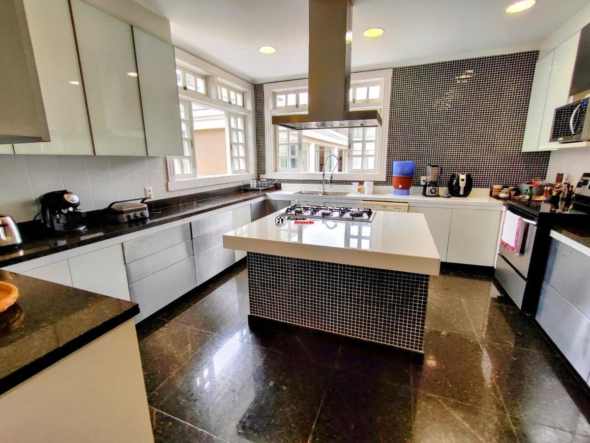 Casa, São Luiz (pampulha), 4 Quartos, 8 Vagas, 3 Suítes
