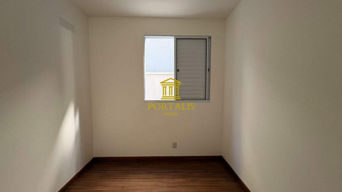 Apartamento, Vila Paris, 3 Quartos, 2 Vagas, 1 Suíte
