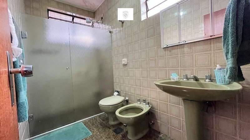 Casa, Comiteco, 4 Quartos, 3 Vagas, 2 Suítes