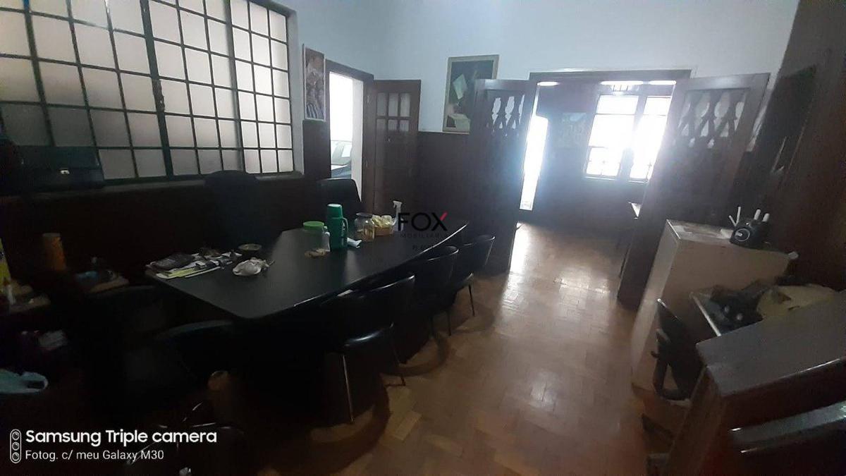 Casa, Funcionários, 4 Quartos, 2 Vagas