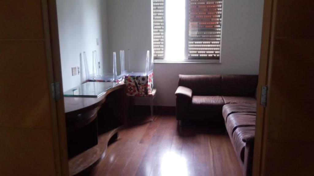 Apartamento, Funcionários, 4 Quartos, 3 Vagas, 1 Suíte