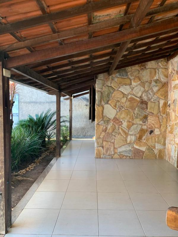 Casa, Santa Terezinha, 3 Quartos, 4 Vagas, 1 Suíte