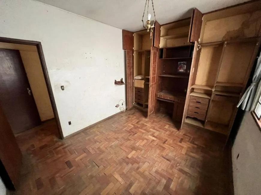 Casa, Castelo, 5 Quartos, 6 Vagas, 2 Suítes