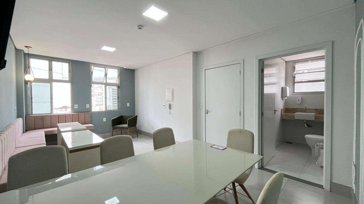 Apartamento, Centro, 2 Quartos, 0 Vaga, 1 Suíte