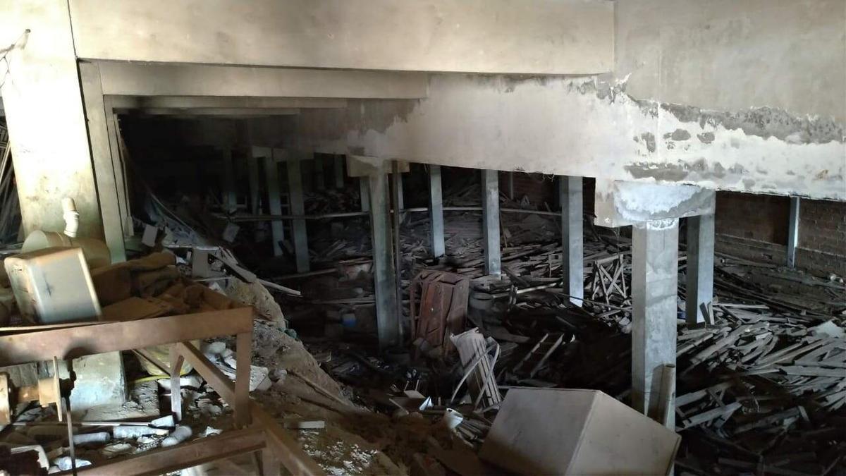 Apart Hotel, Santa Maria, 24 Quartos, 67 Vagas, 24 Suítes