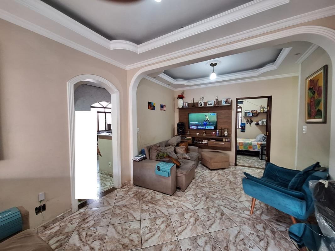 Casa, Jardim Riacho das Pedras, 3 Quartos, 4 Vagas, 1 Suíte