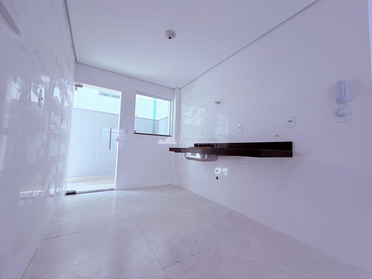 Apartamento, Candelária, 3 Quartos, 2 Vagas, 1 Suíte