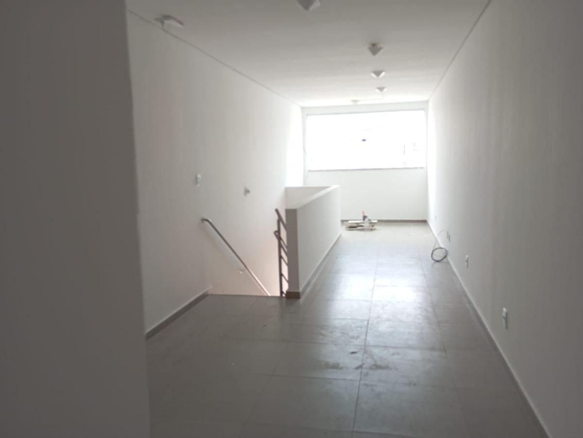 Andar, Belvedere, 0 Quarto, 0 Vaga