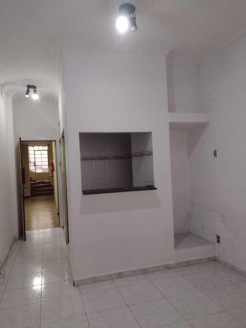 Quitinete, Barro Preto, 1 Quarto, 0 Vaga