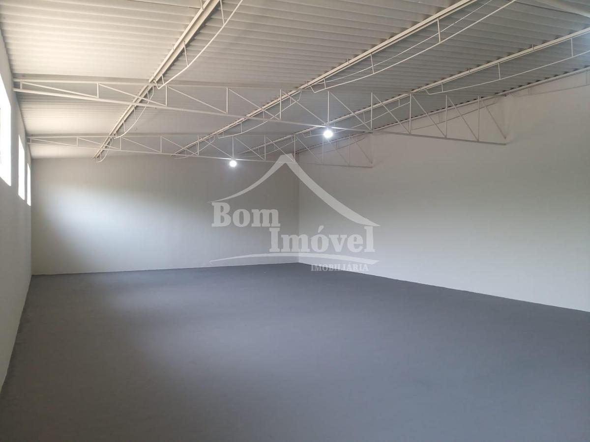 Galpão, Centro, 0 Quarto, 0 Vaga