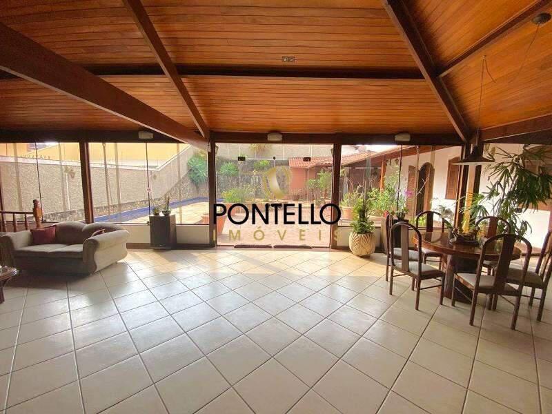Casa, Santa Lúcia, 5 Quartos, 4 Vagas, 3 Suítes