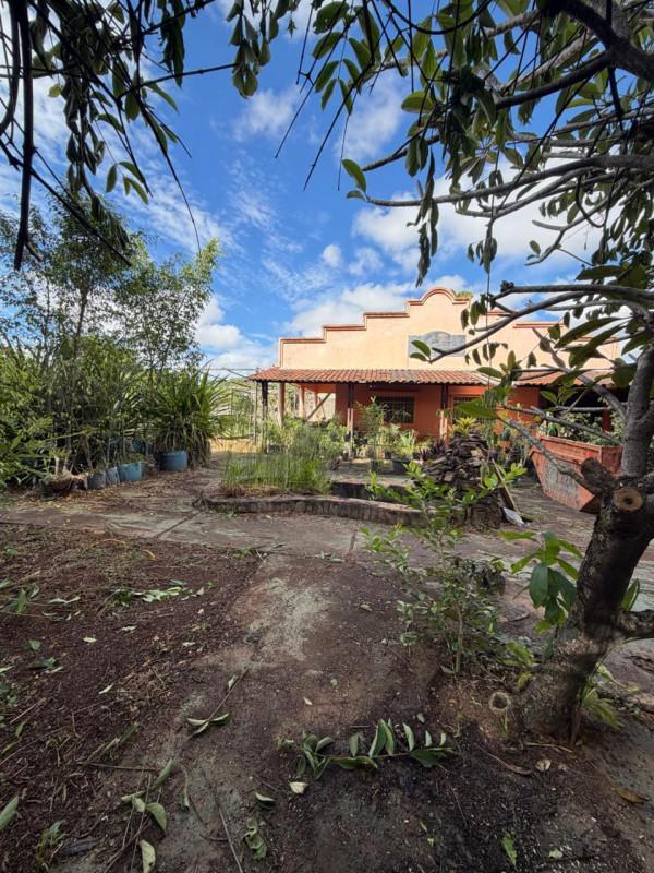 Casa Comercial, Bandeirantes (pampulha), 2 Quartos, 6 Vagas